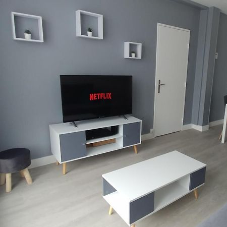 T3 Bord Centre Ville - 4Eme Etage - Fetes Interdites Bourges Eksteriør bilde